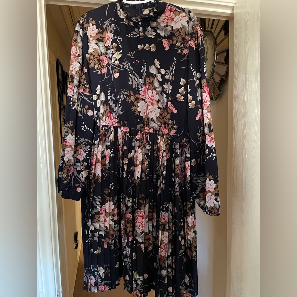 Beautiful blue pleated dress with flowers